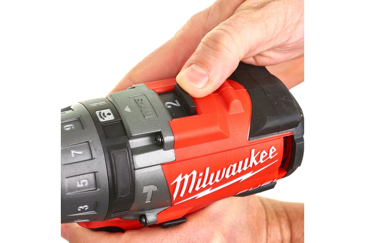 Аккумуляторная дрель шуруповерт Milwaukee M18 ONEPD 502X FUEL ONE KEY