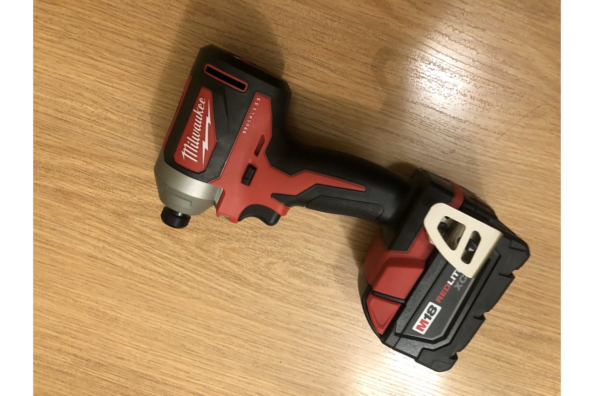 Аккумуляторный винтоверт Milwaukee M18 BLID2 0X 4933464519 выгодная