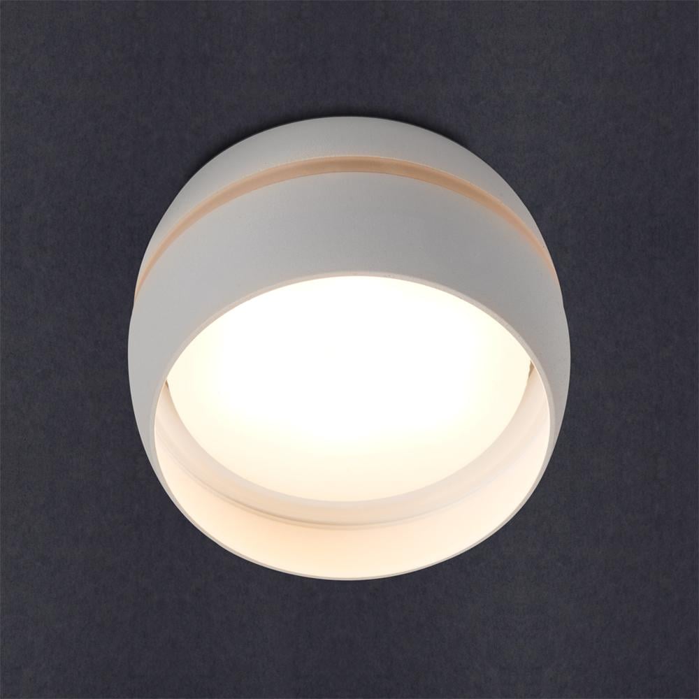 Изображение товара Накладной металлический спот GX53 белый современные светильник IP20