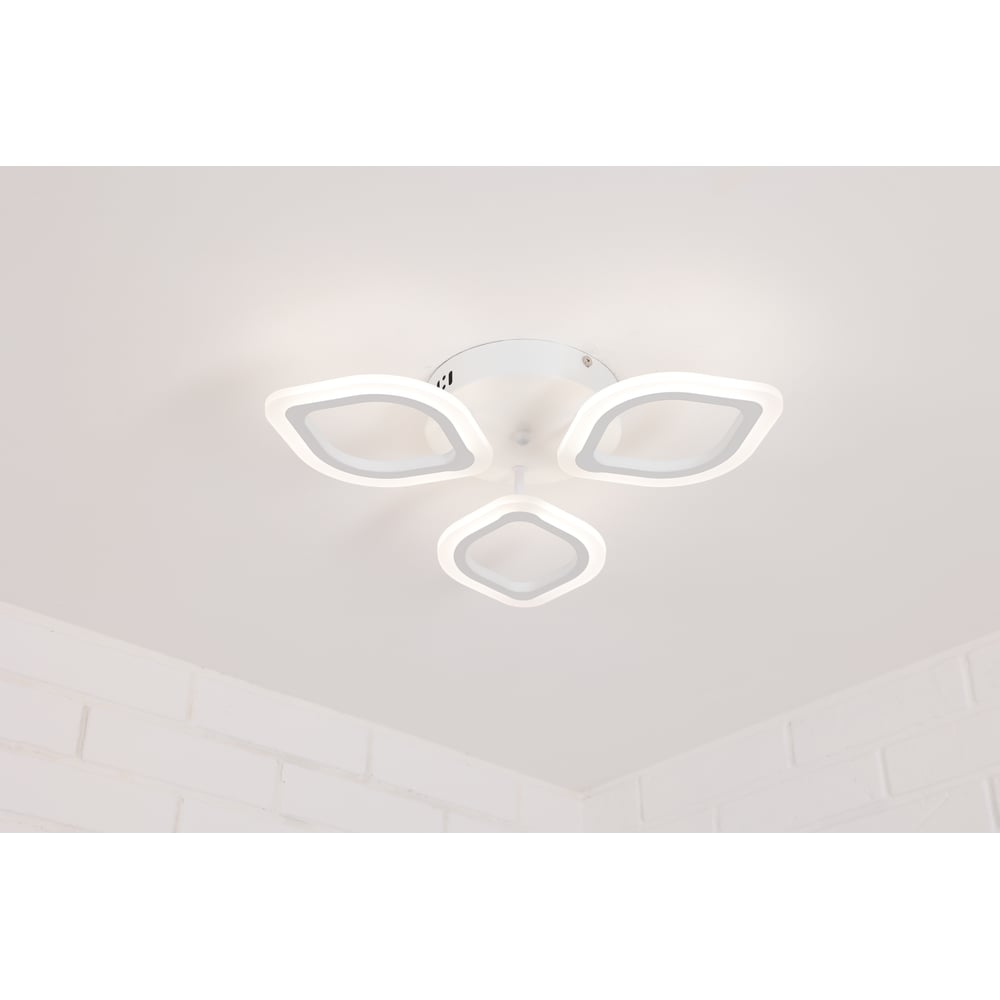 Изображение товара Потолочная светодиодная люстра Schaffner, LED, цвет белый. Люстра с пультом управления, мощность 42 Вт. Площадь освещения до 9 м2 Lienzo 21400-3