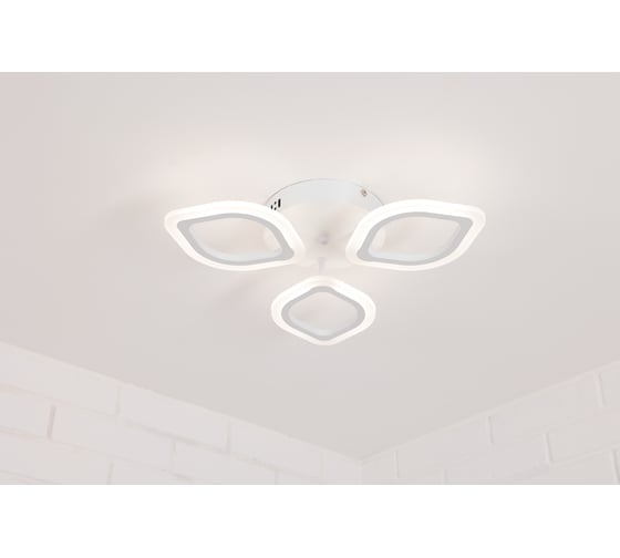 Изображение товара Потолочная светодиодная люстра Schaffner, LED, цвет белый. Люстра с пультом управления, мощность 42 Вт. Площадь освещения до 9 м2 Lienzo 21400-3