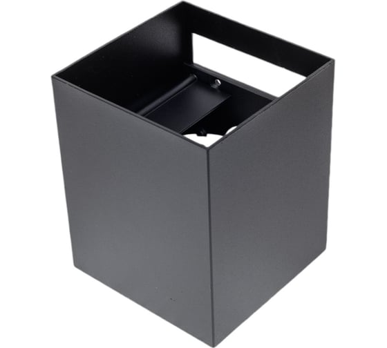 Изображение товара Фасадный светильник General Lighting Systems двойной GX53, 130х103х103мм,регулируемый угол рассеивания, металл, квадрат черный GWL-2GX53-M-IP20 661332