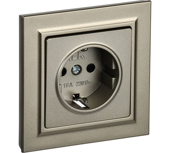 Изображение товара Розетка IEK Brite с заземляющим контактом и шторками 16а в сборе рср14-1-0-брш шамп. BR-R14-16-K37-F