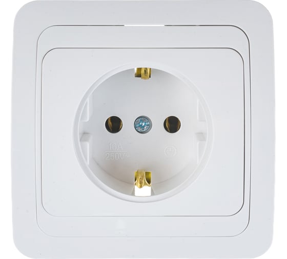 Изображение товара Одинарная розетка IN HOME с заземлением CLASSICO белая 2028 4680005959907