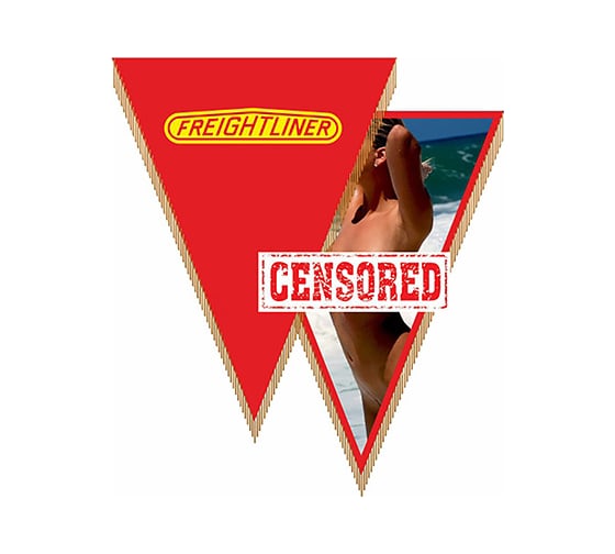 Изображение товара Треугольный вымпел FREIGHTLINER с девушкой фон красный SKYWAY S05101018