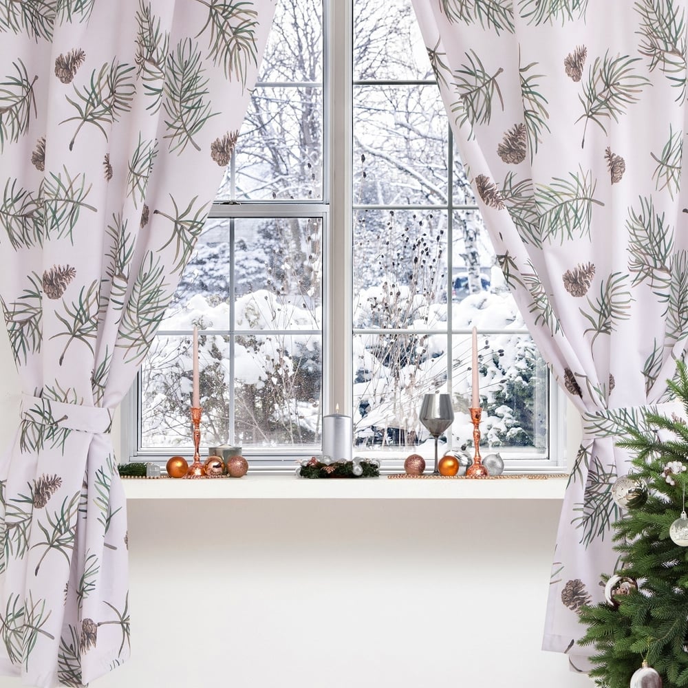 Изображение товара Комплект штор для кухни Этель Christmas tree с подхватами, 145x180 см, 2 шт, габардин 7072271