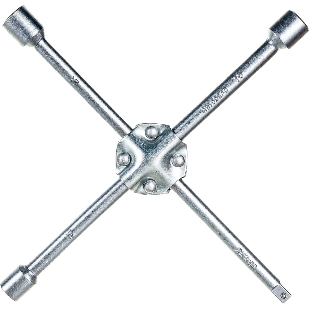Усиленный баллонный ключ-крест Автоdело ключ баллонный крестовой deko ht14 усиленный 17мм 19 мм 21 мм 22 мм