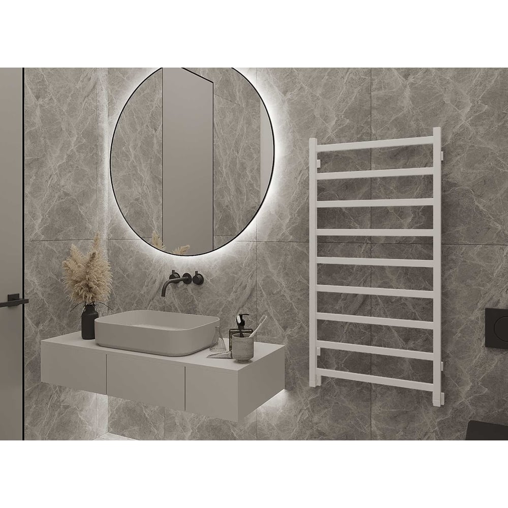 Изображение товара Водяной полотенцесушитель GUARDO PIATTO 1200x530 9 перекладин белый RAL 9016