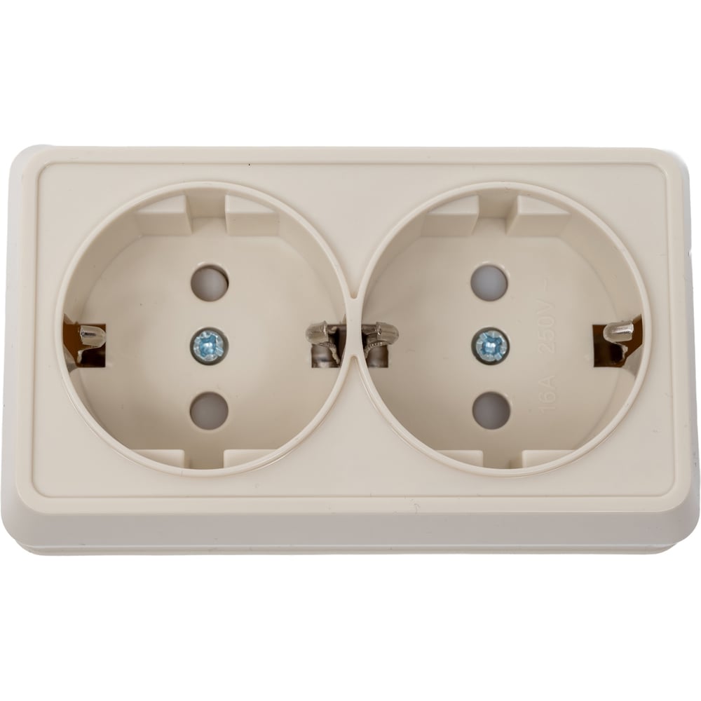 Изображение товара Розетка GENERICA 2местн. с заземлением и защитными шторками кремовая