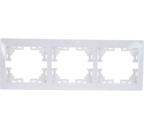 Изображение товара Трехместная горизонтальная рамка LEZARD MIRA б/ вст белый 701-0200-148