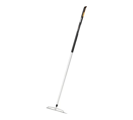 Изображение товара Средние грабли для грунта Fiskars Xact 1027039