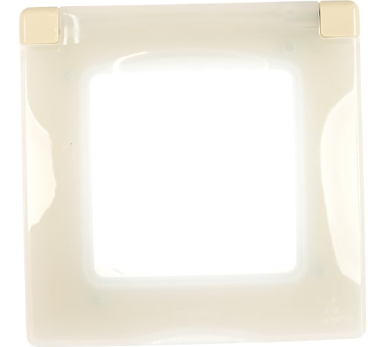 Изображение товара Рамка Legrand с защитной крышкой IP44 Legrand Etika слоновая кость 672560