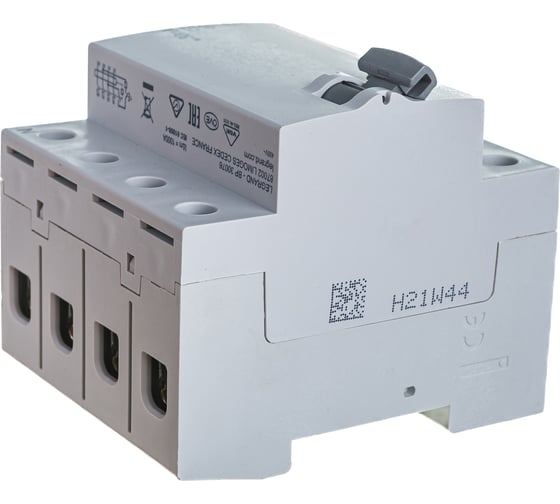 Изображение товара Выключатель дифференциального тока Legrand Rx3 30ма 40а 4п Ac 402063