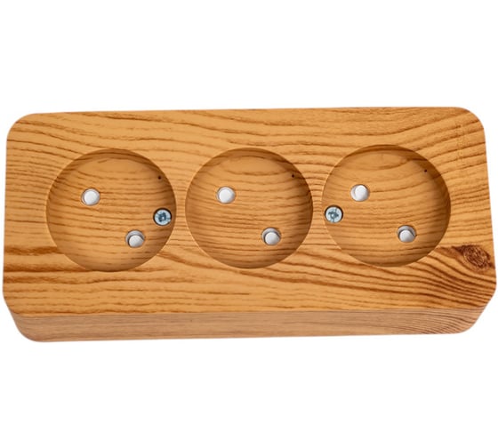 Изображение товара Трехместная розетка Systeme Electric Blanca о/у с изол. пласт. ясень  б/з со шт. 16а BLNRA001315