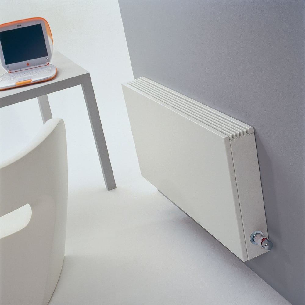 Изображение товара Радиатор JAGA strada h50 l050 t10_цвет 133 белый настенный