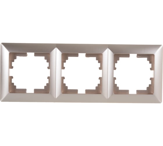Изображение товара Рамка Intro 450304 на 3 поста, СУ, Solo, шампань Б0043420
