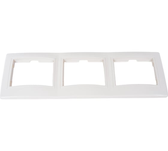 Изображение товара Рамка Smartbuy 3-местная горизонтальная белая Венера SBE-01w-00-FR-3