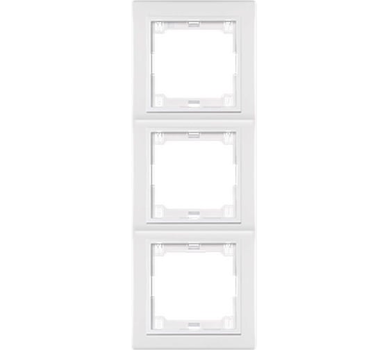Изображение товара 3-местная вертикальная рамка Aling-Conel PRESTIGE белая с вставкой 6713.00