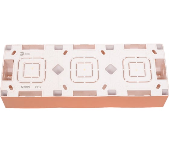 Изображение товара Коробка накладного монтажат ЭРА 12610314 3 поста, Эра 12, медь Б0043188