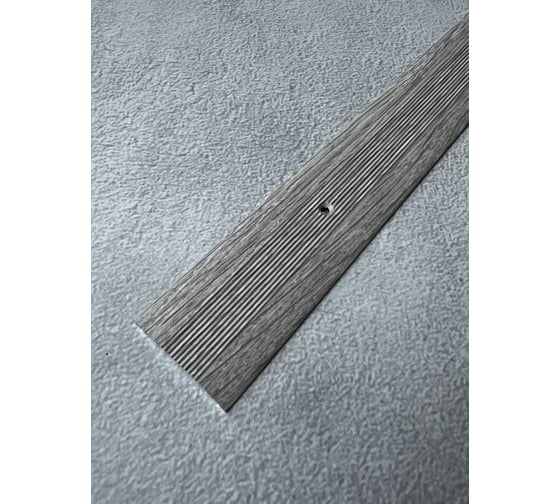 Изображение товара Порог ПЛАСТАЛ а5 кд 180 дуб пепельный, упаковка с держателем 4100