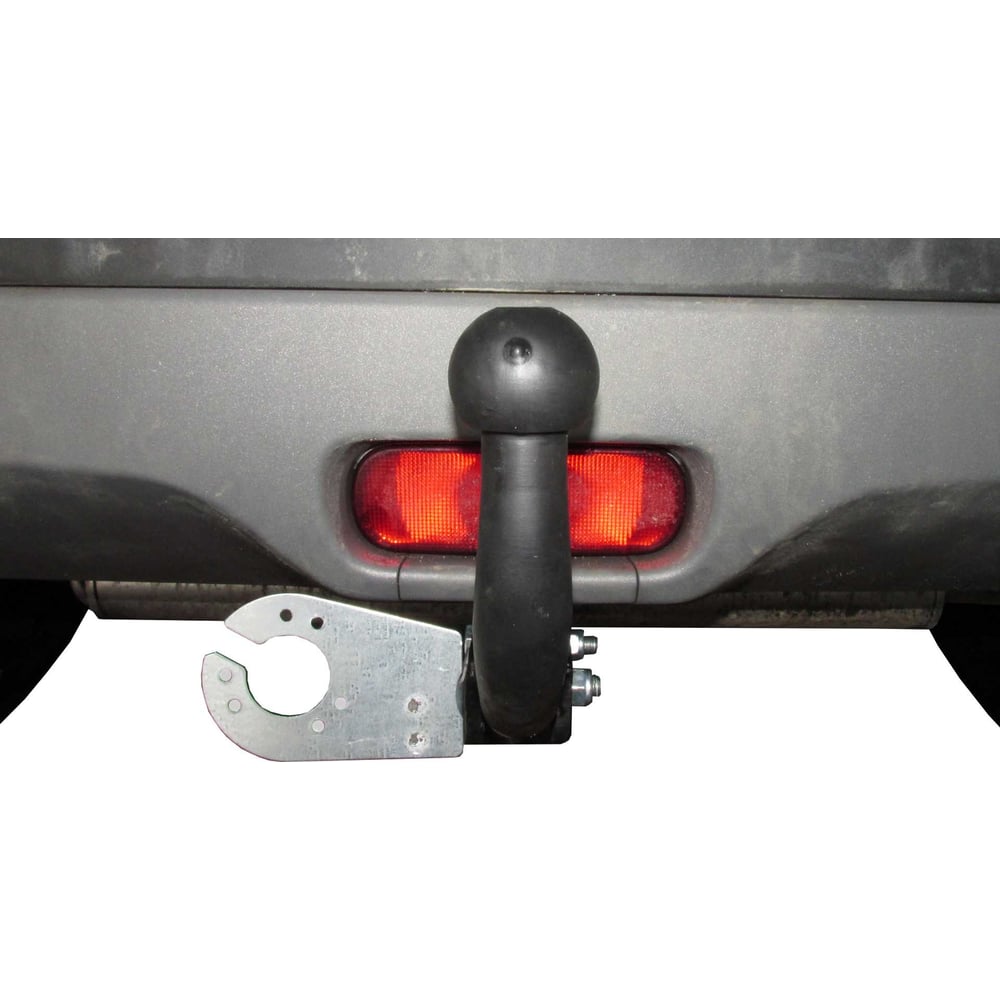 Изображение товара Фаркоп Трейлер для Suzuki Vitara 2015 тип шара A 7910 надежный трейлерный фаркоп