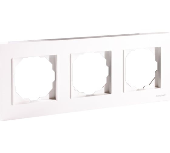 Изображение товара Рамка для розеток и выключателей Netelsan 3 поста, цвет белый M.U.CRV.30000