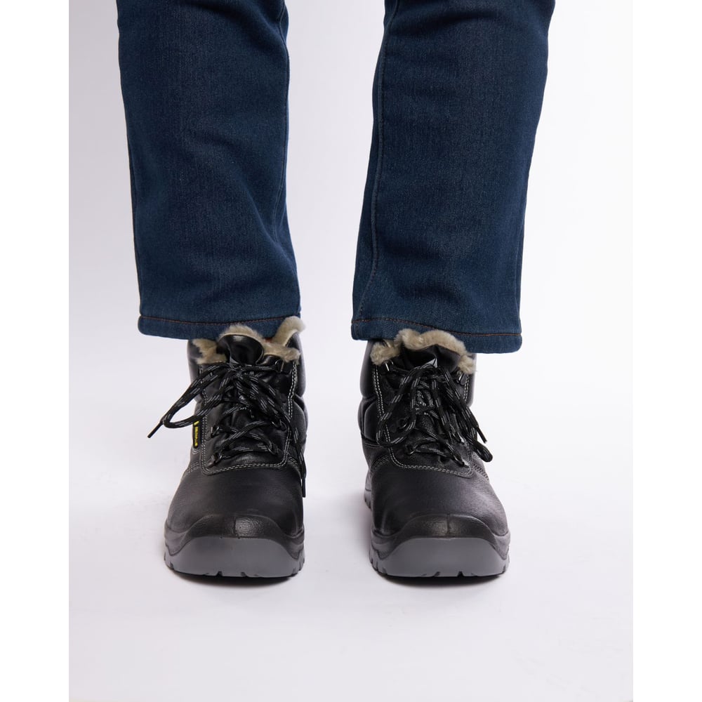 Изображение товара Кожаные утепленные ботинки с металлическим подносом Delta Plus JUMPER3 S3 FUR SRC для работы в холо