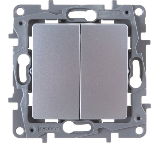 Изображение товара Выключатель Legrand двухклавишный Legrand Etika 10А 250В безвинтовые зажимы алюминий 672402