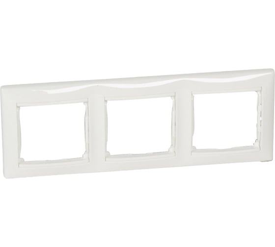 Изображение товара Рамка Legrand 3 поста Valena белый 774453