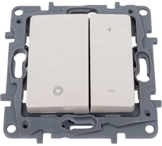 Изображение товара Диммер нажимной универсальный LED Legrand Etika 400Вт без нейтрали слоновая кость 672318