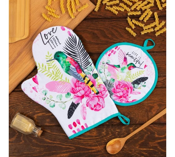 Изображение товара Кухонный набор Доляна "Love your live", варежка-прихватка 20x28 см, прихватка 17x17 см, 35% х/л, 65% п/э 6959817