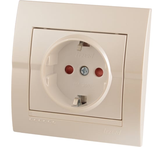 Изображение товара Розетка с защитой от детей Lezard, DERIY, жемчужно-белая, металлик, 702-3030-124B