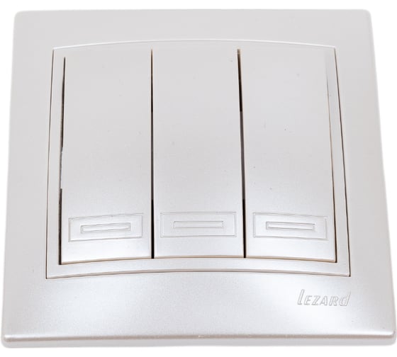 Изображение товара Тройной выключатель Lezard MIRA, жемчужно-белый перламутр, со вставкой, 701-3030-109