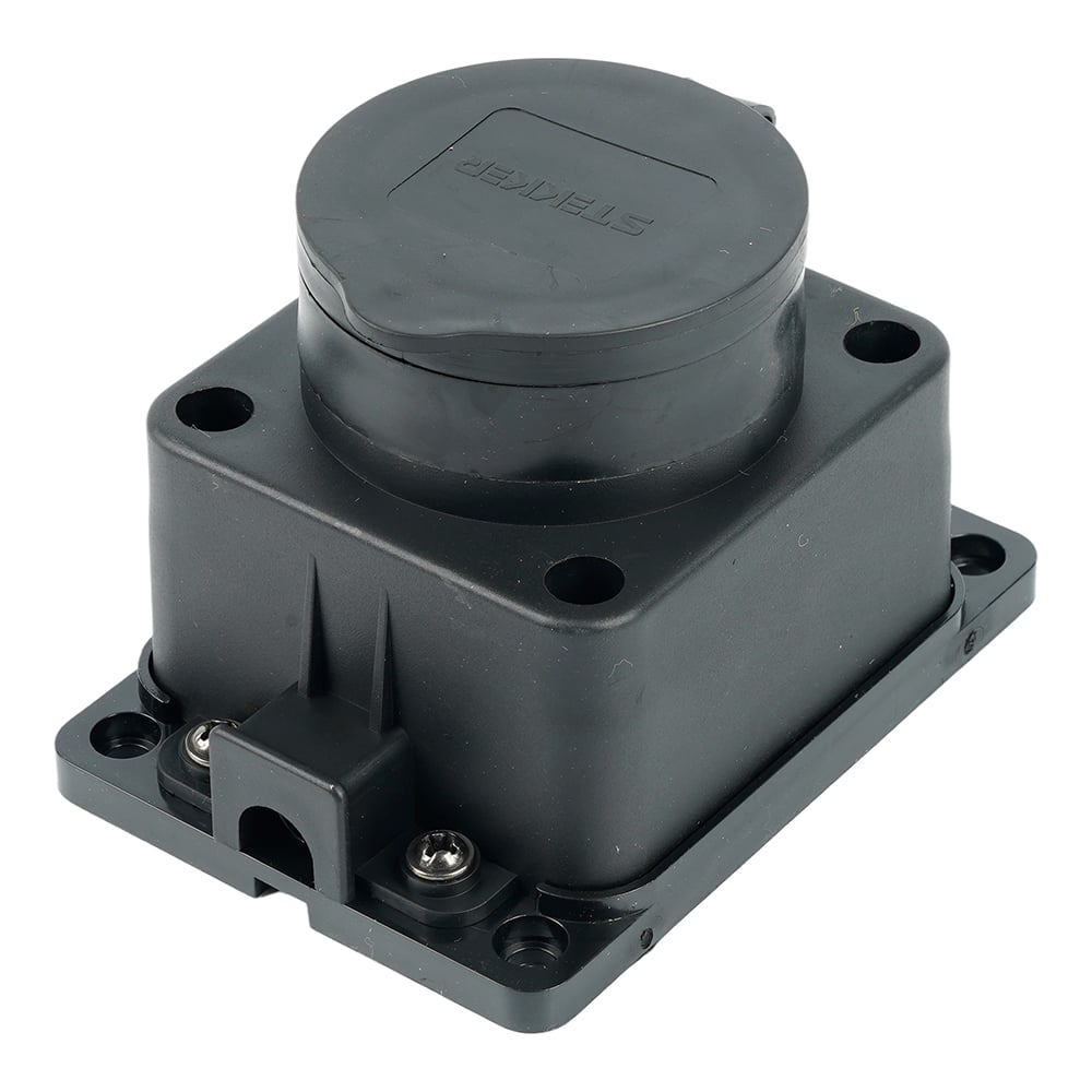 Изображение товара Настенная одноместная розетка STEKKER с заземляющим контактом, каучук 230В, 16А, IP44, черная RST16-31-44 39018