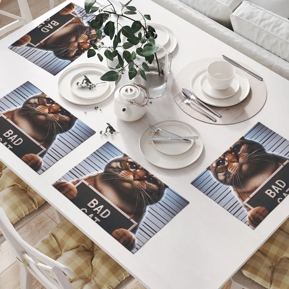 Изображение товара Салфетки на стол для сервировки JoyArty Плохой кот 32х46 см набор 4 шт