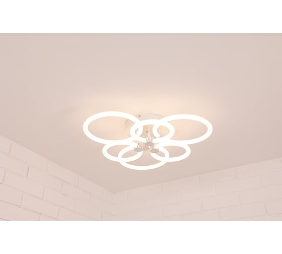 Изображение товара Потолочная светодиодная люстра Schaffner Volonta 3435-3+3, цвет белый. Люстра с пультом управления, освещение до 18 кв.м, мощность 102 Вт Volonta 3435-3+3 WH+CR