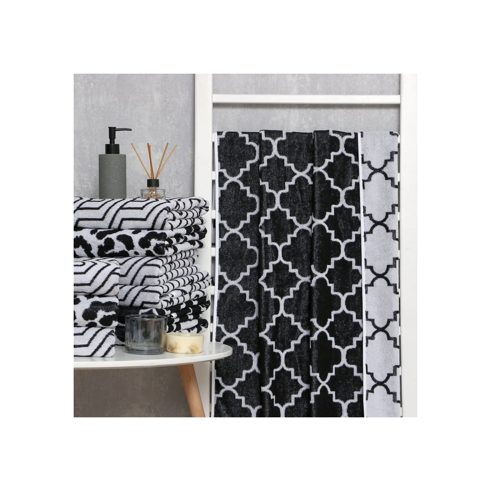 Изображение товара Махровое полотенце Этель Ornament белое на черном 50x90 см 100% хлопок