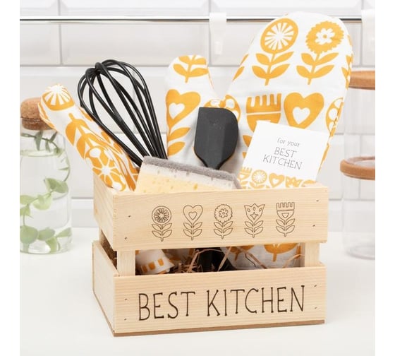 Изображение товара Набор подарочный Этель Best kitchen, полотенце, варежка-прихватка, кухонная лопатка, венчик, губка 7075974