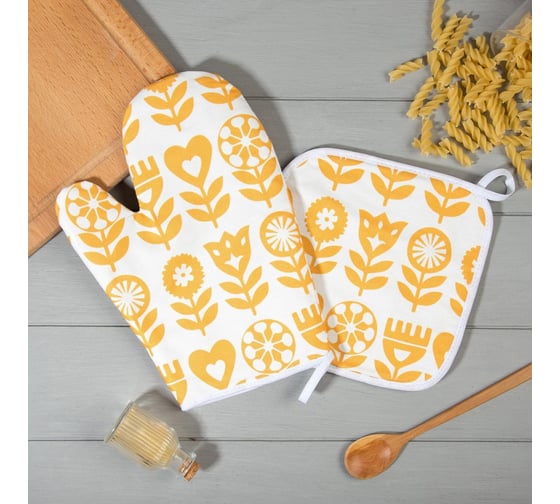 Изображение товара Набор кухонный Этель "Yellow garden" варежка-прихватка 20x27 см, прихватка 19x19 см, 100% хлопок 6756619