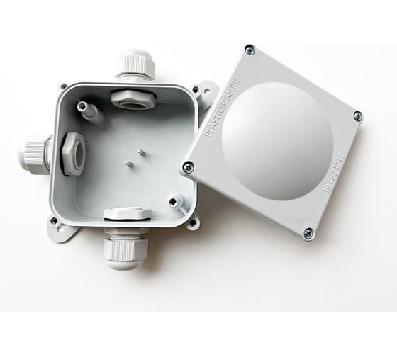 Изображение товара Монтажная коробка Plasticglas IP66/IP68 с гермовводами PG11x3 КМ767635-00-02-02-02