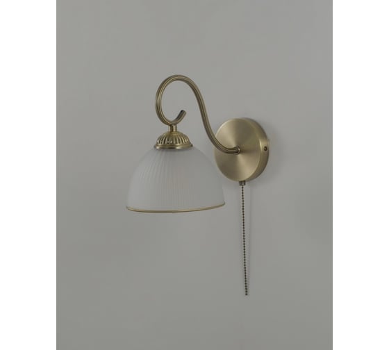 Изображение товара Настенный светильник Бра Moderli Megan золотой V10827-1W