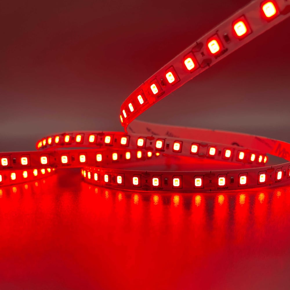 Изображение товара Светодиодная лента Geniled GL-120SMD2835 5м красная