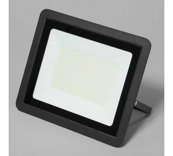 Изображение товара Уличный светодиодный прожектор IRS Electrics 100 вт, ip65, 6400 k, холодный белый свет, 7500 лм, 220-240в, 50 гц, корпус черный. переносной. ARD258848 FLYL01-100