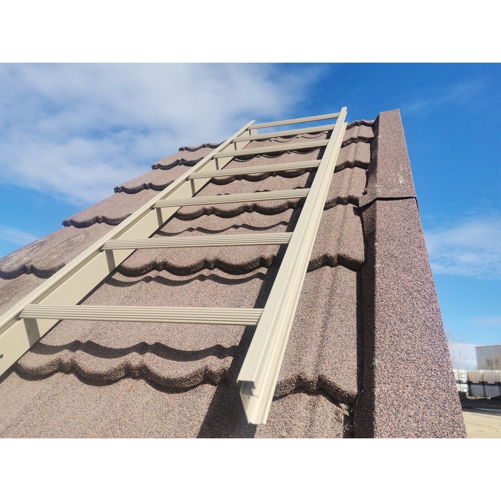 Изображение товара Лестница крышная Эйфель Клаус 15 профессиональная алюминиевая кровельная