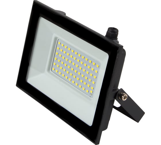 Изображение товара Светодиодный прожектор с датчиком освещенности General Lighting Systems 70Вт 1550Лм 6500К Холодный белый свет IP65 Черный GTAB-S1-70BT-IP65-6 403225