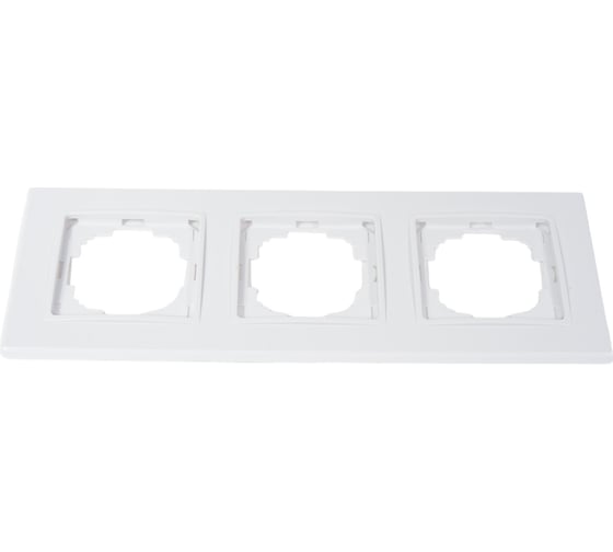 Изображение товара Рамка NILSON трехместная белая Alegra naturel 25110093