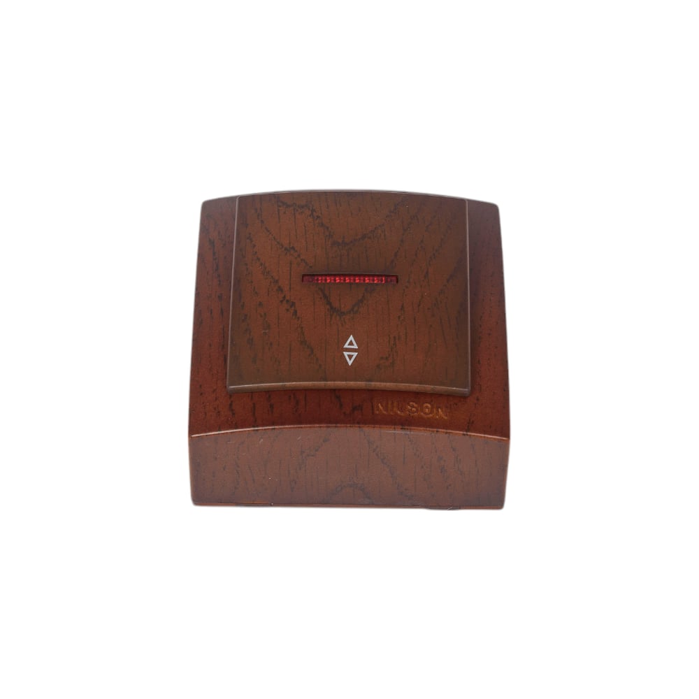 Изображение товара Выключатель NILSON 1ОП проходной с подсветкой орех