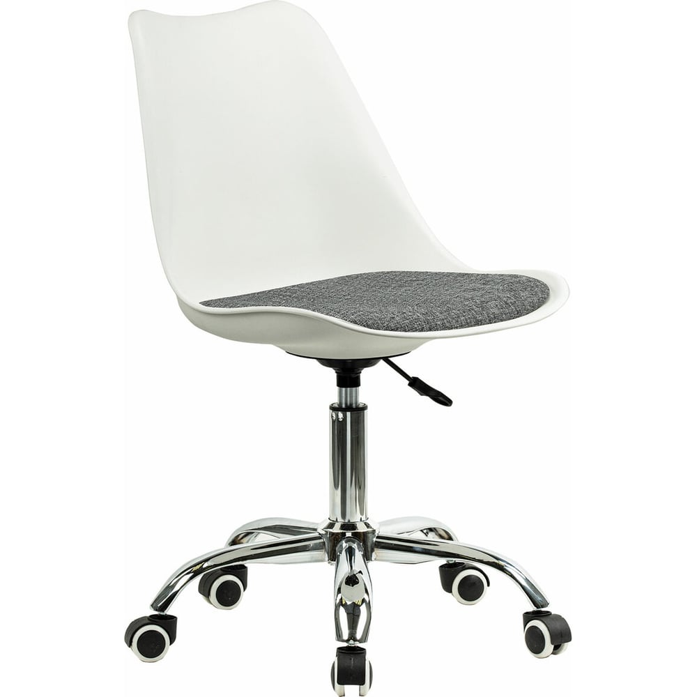 Изображение товара Офисное кресло BRABIX Eames Mg-310 Ch в современном стиле, регулировка высоты и вращение