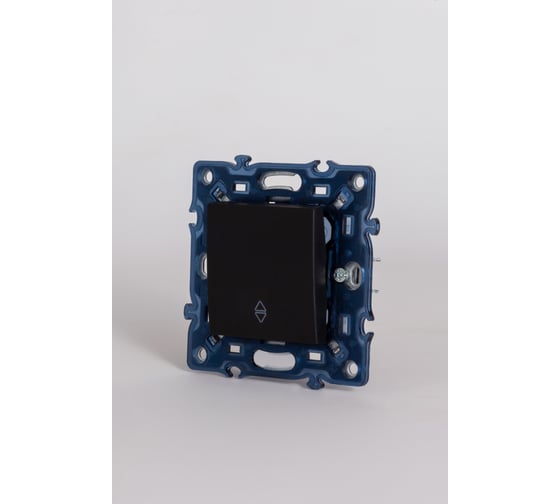 Изображение товара 1-клавишный проходной выключатель Elbi Moda Vox M+K vantablack 611-044831-209