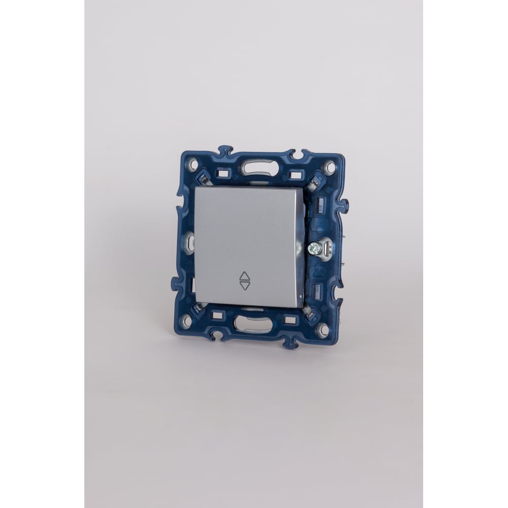 Изображение товара Проходной выключатель Elbi Moda Vox M+K серый металлик 611-041031-209